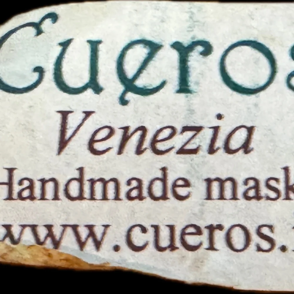 Elegant Handmade Venetian Masquerade Mask – Cueros Venezia Italy